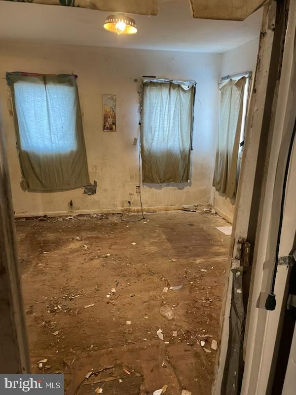 WHITE HOUSE HEIGHTS - Residential