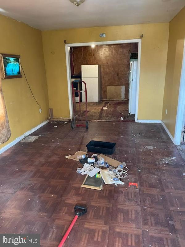 WHITE HOUSE HEIGHTS - Residential