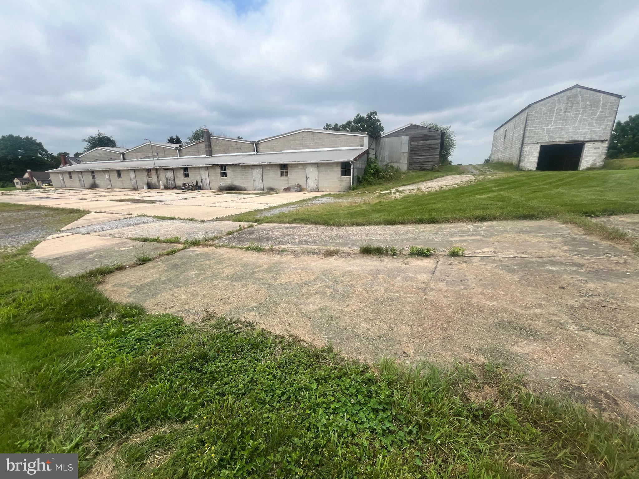109 CHANDLER MILL ROAD