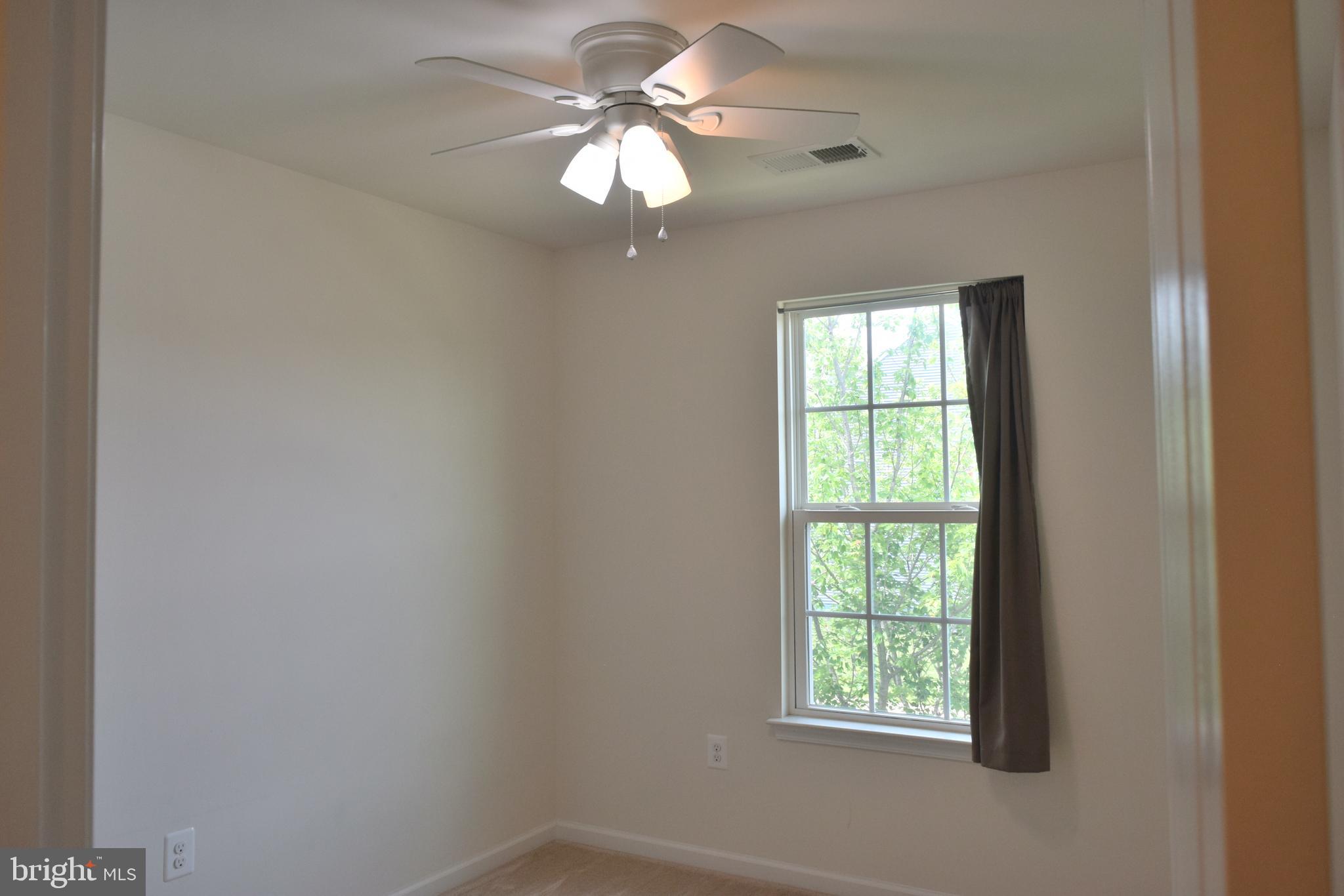 THE VILLAGE AT COURTHOUSE COMMONS - Residential Lease