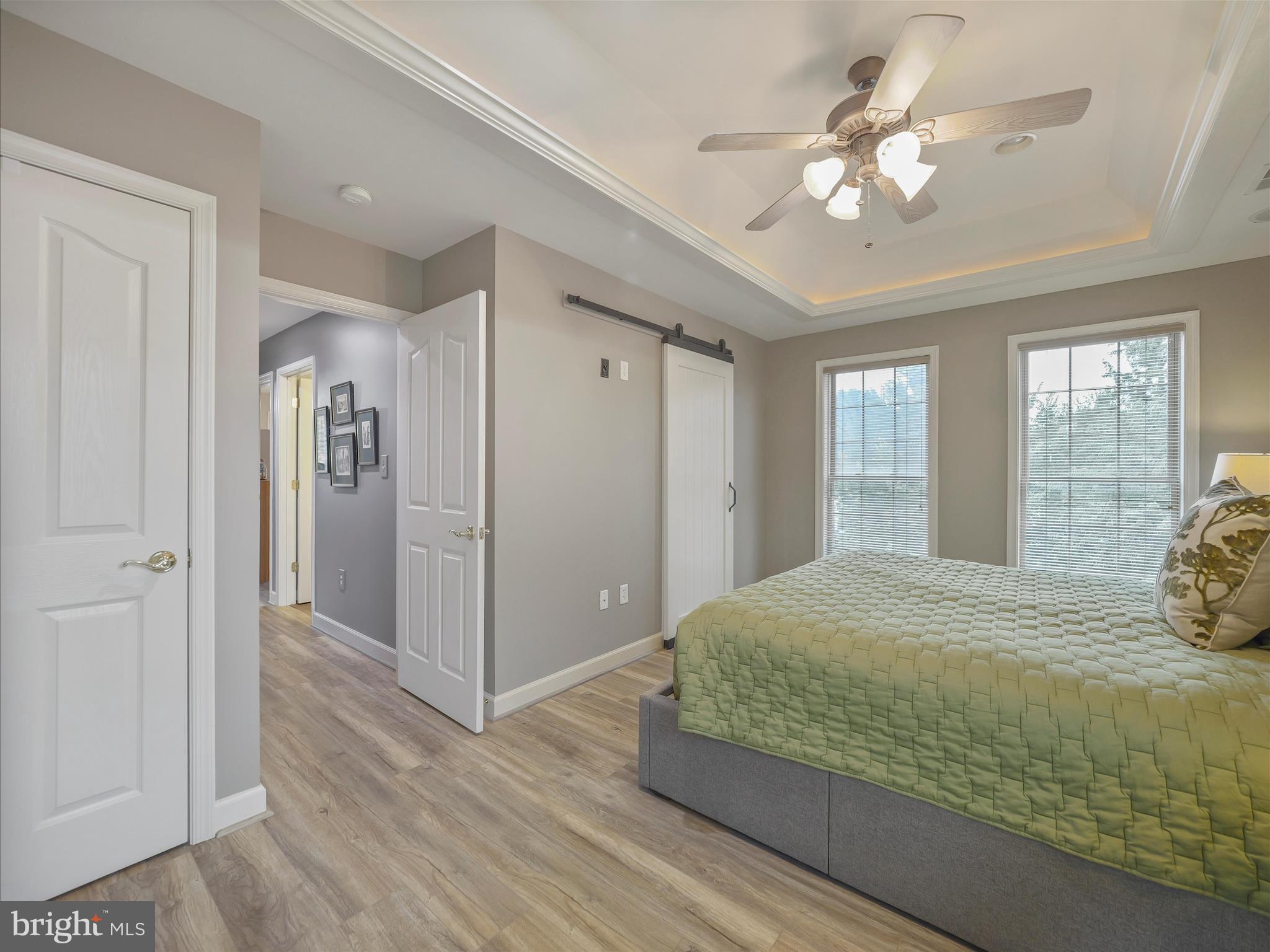 MAUGANSVILLE - Residential