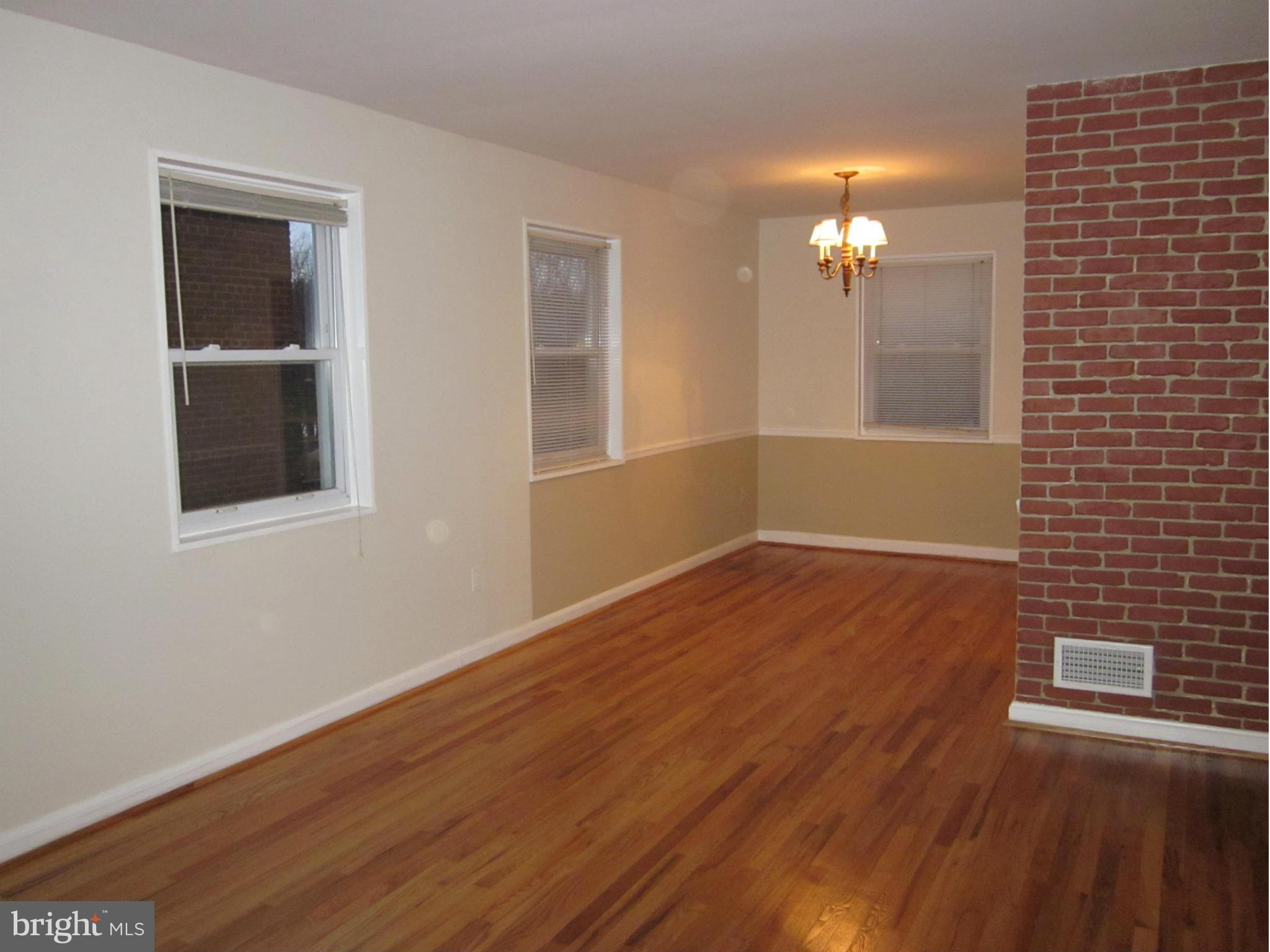 ROSEMONT - Residential Lease