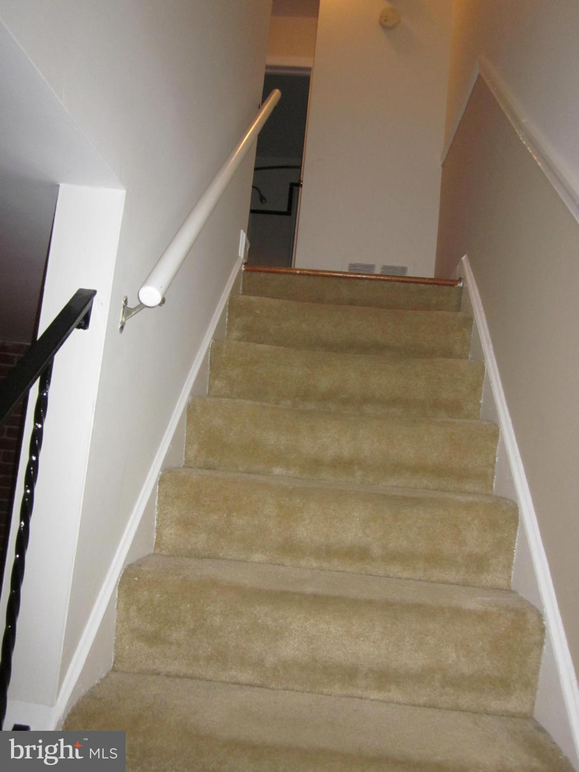 ROSEMONT - Residential Lease