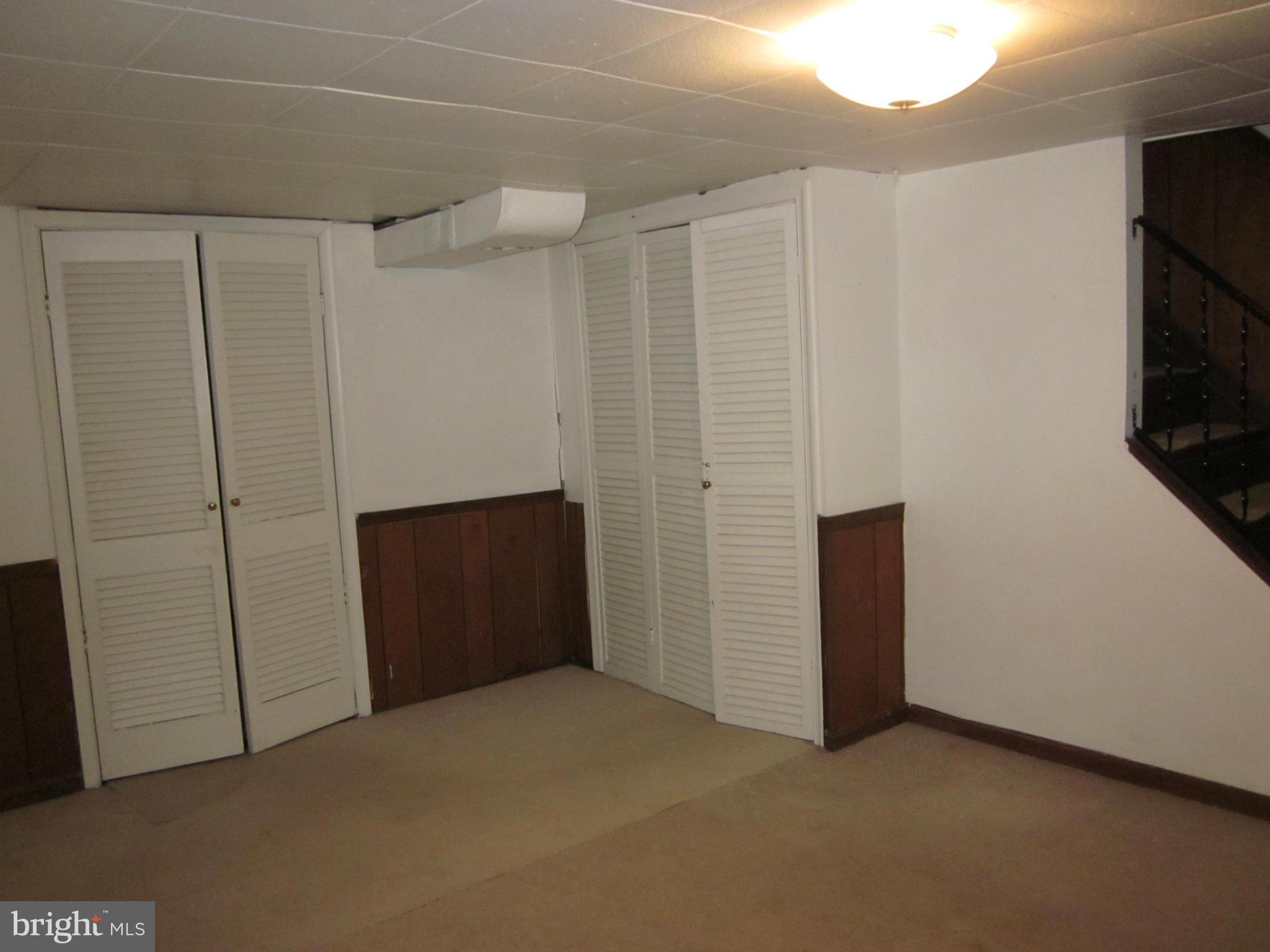 ROSEMONT - Residential Lease