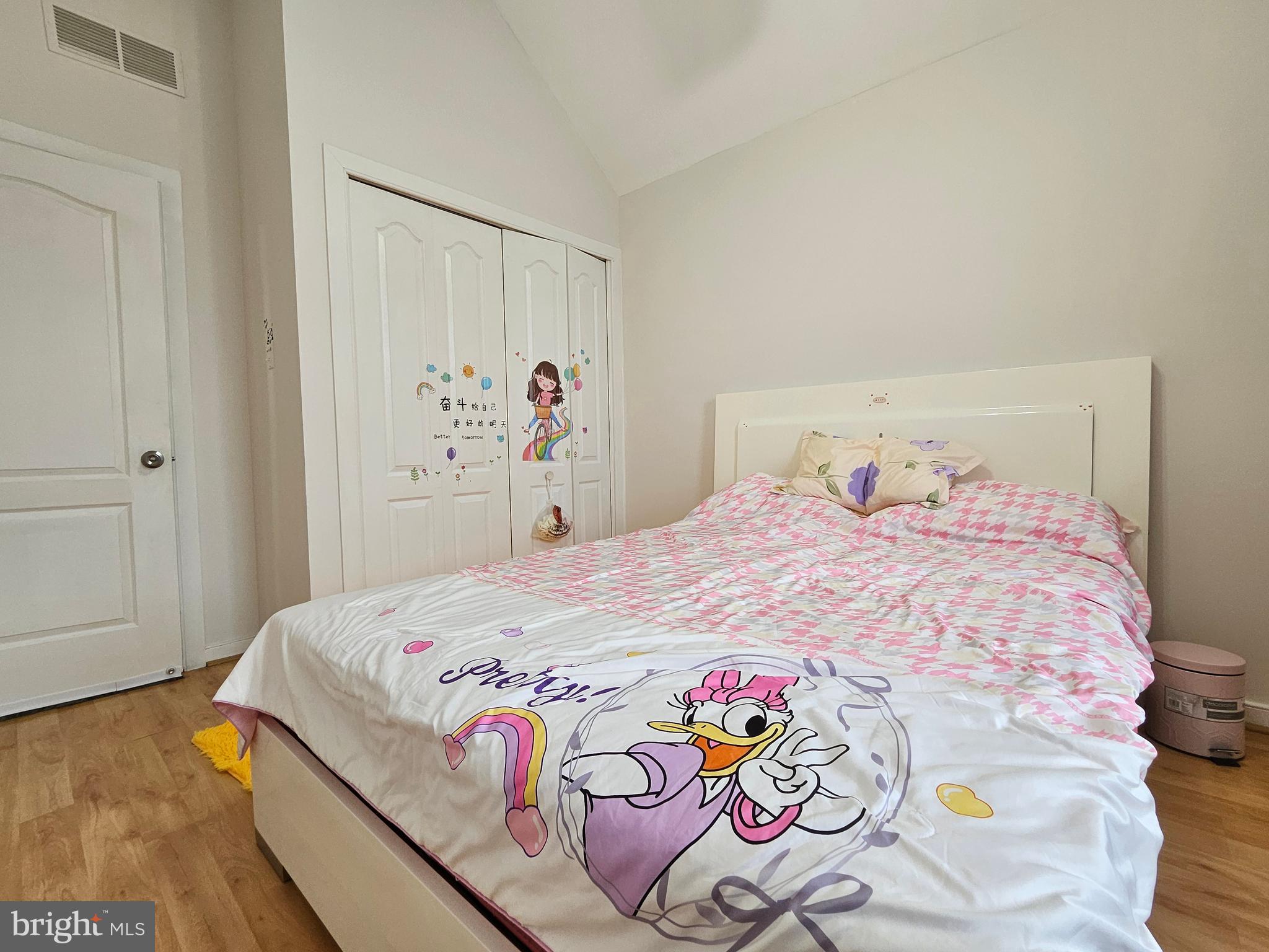 BUSTLETON - Residential