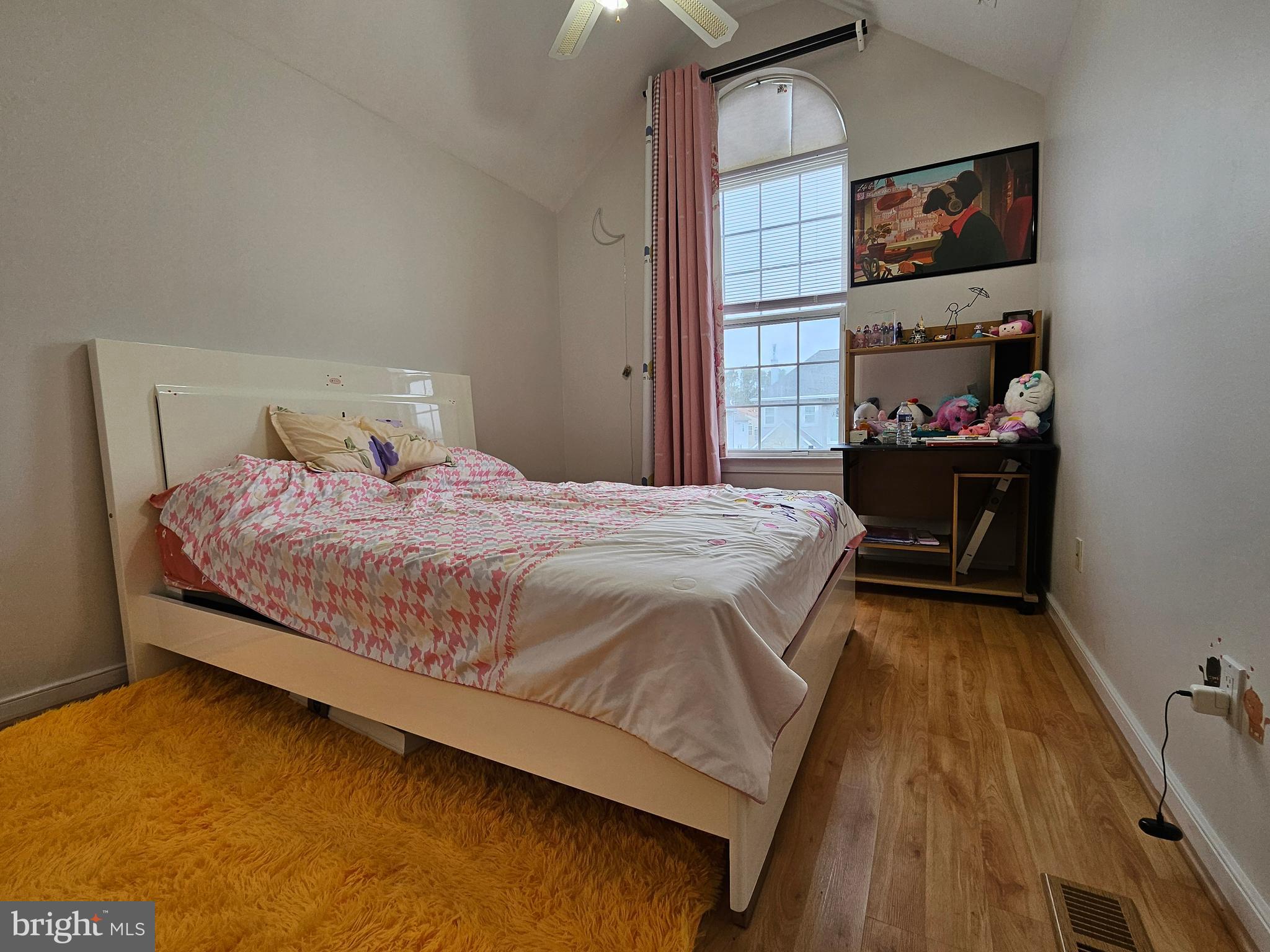 BUSTLETON - Residential