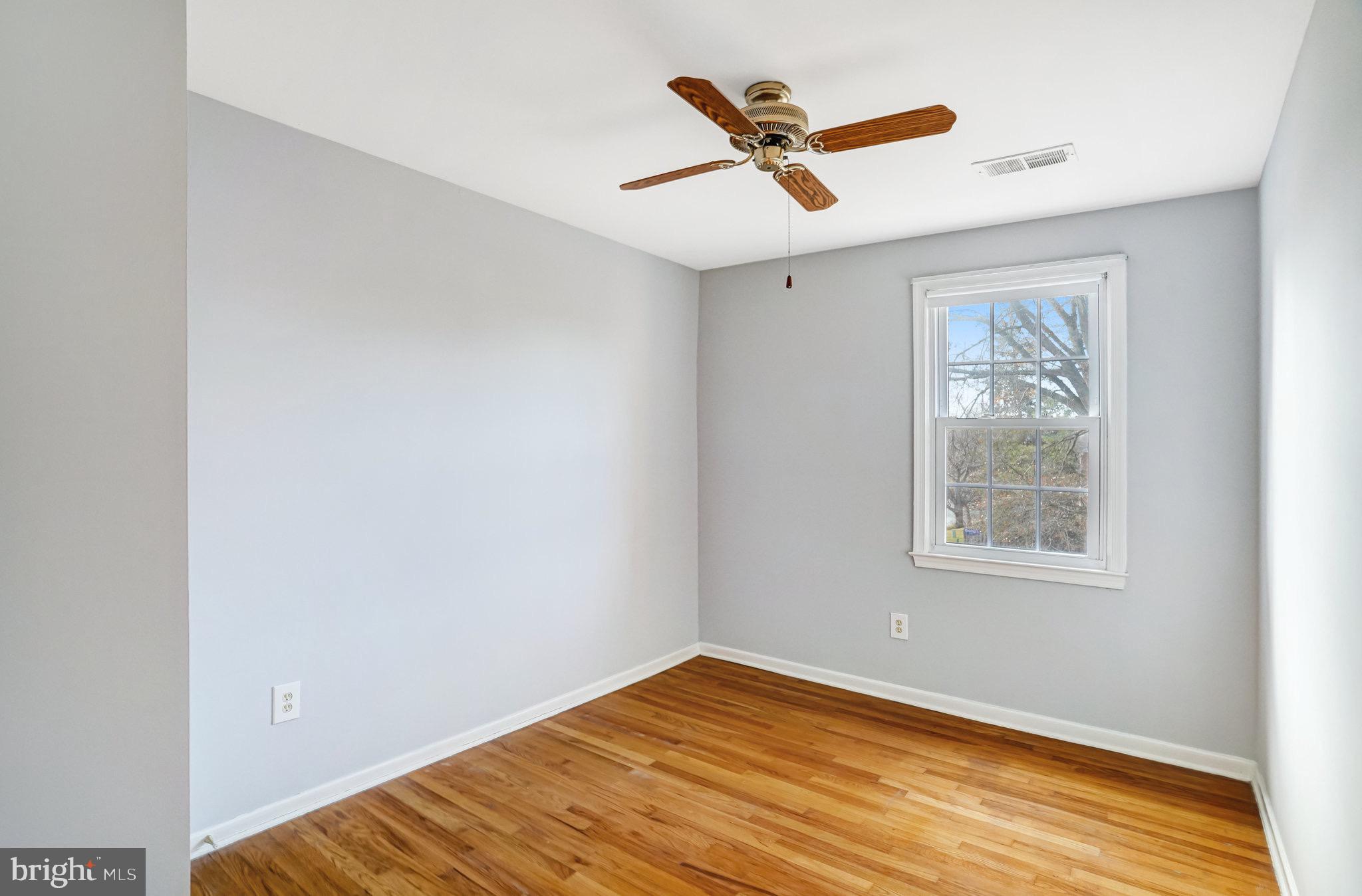 LAKE BRADDOCK - Residential Lease