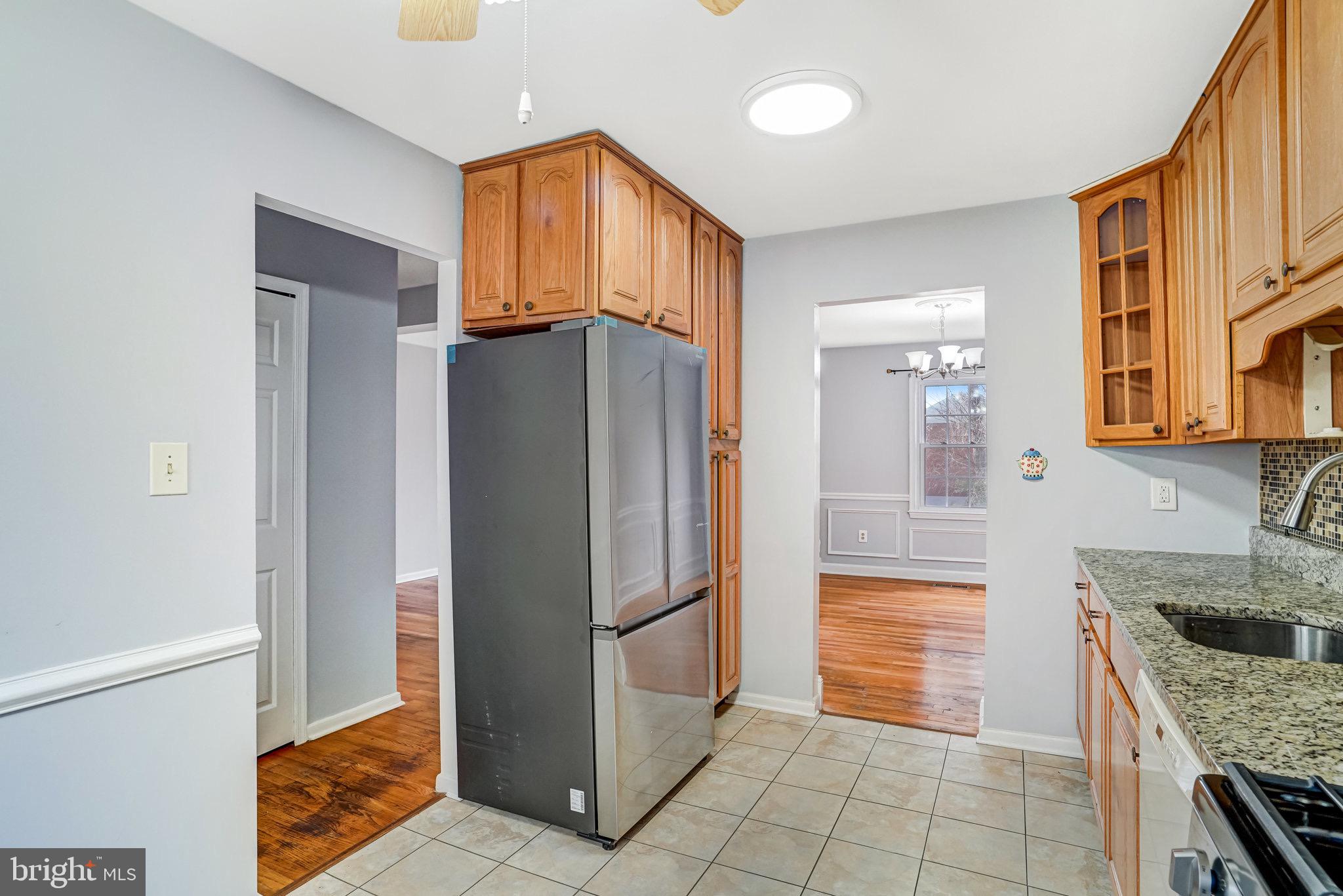 LAKE BRADDOCK - Residential Lease