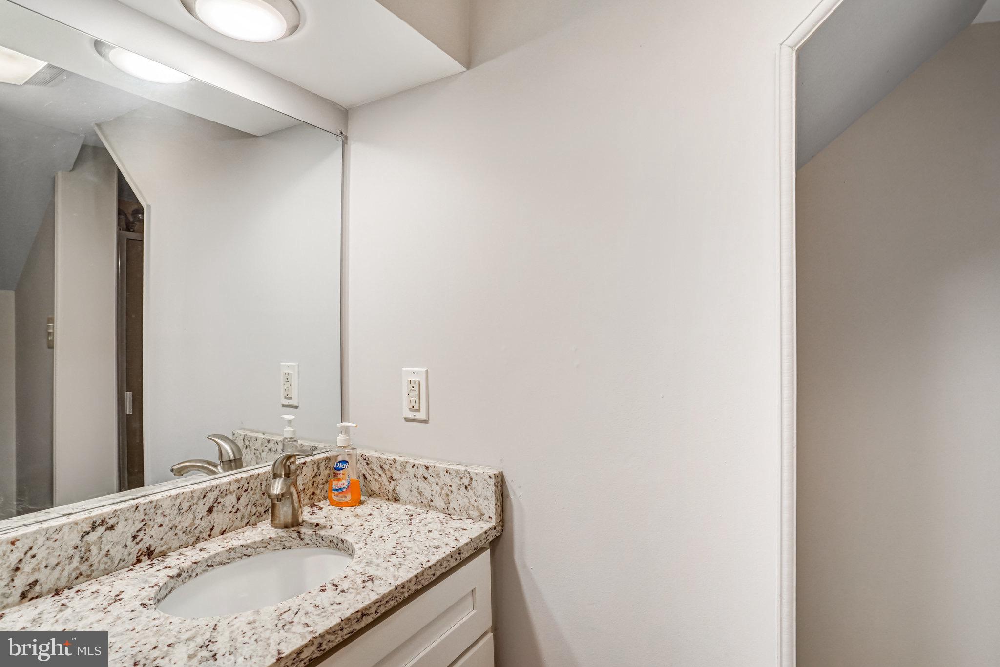 LAKE BRADDOCK - Residential Lease