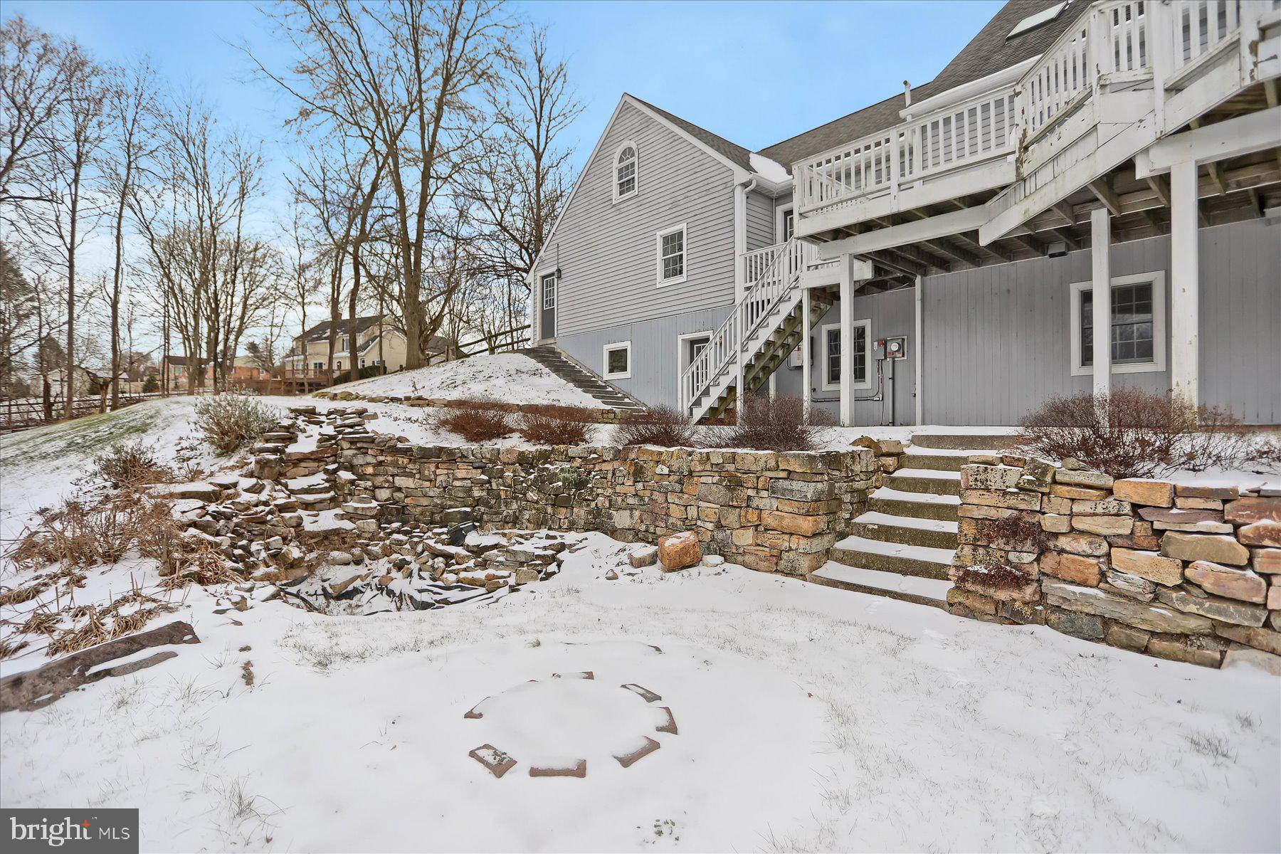 2110 GREEN RIDGE ROAD