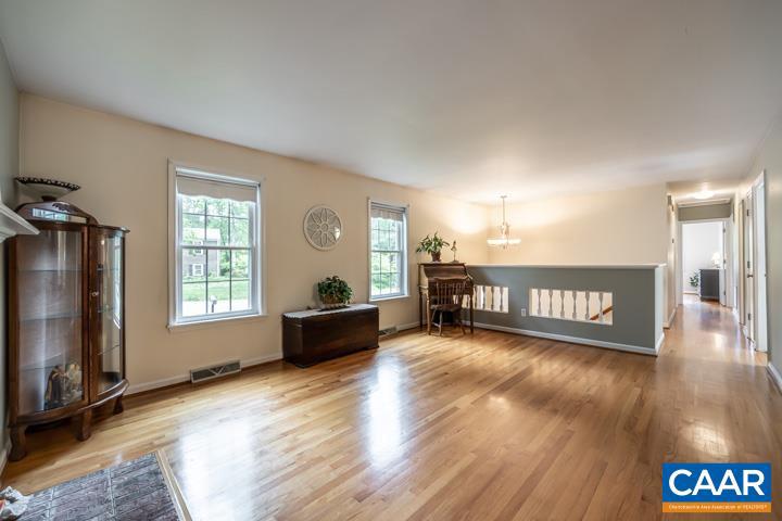 HOLLYMEAD - Residential