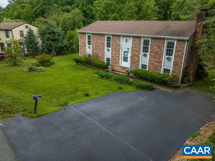 HOLLYMEAD - Residential