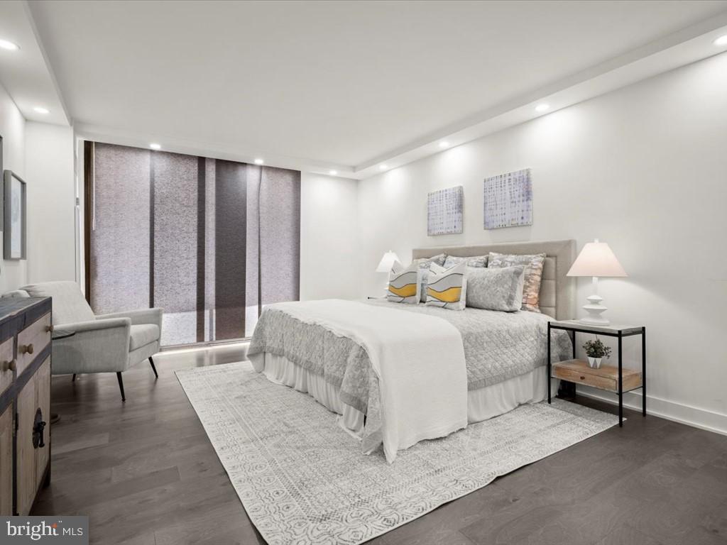 ALEXANDRIA KNOLLS - Residential