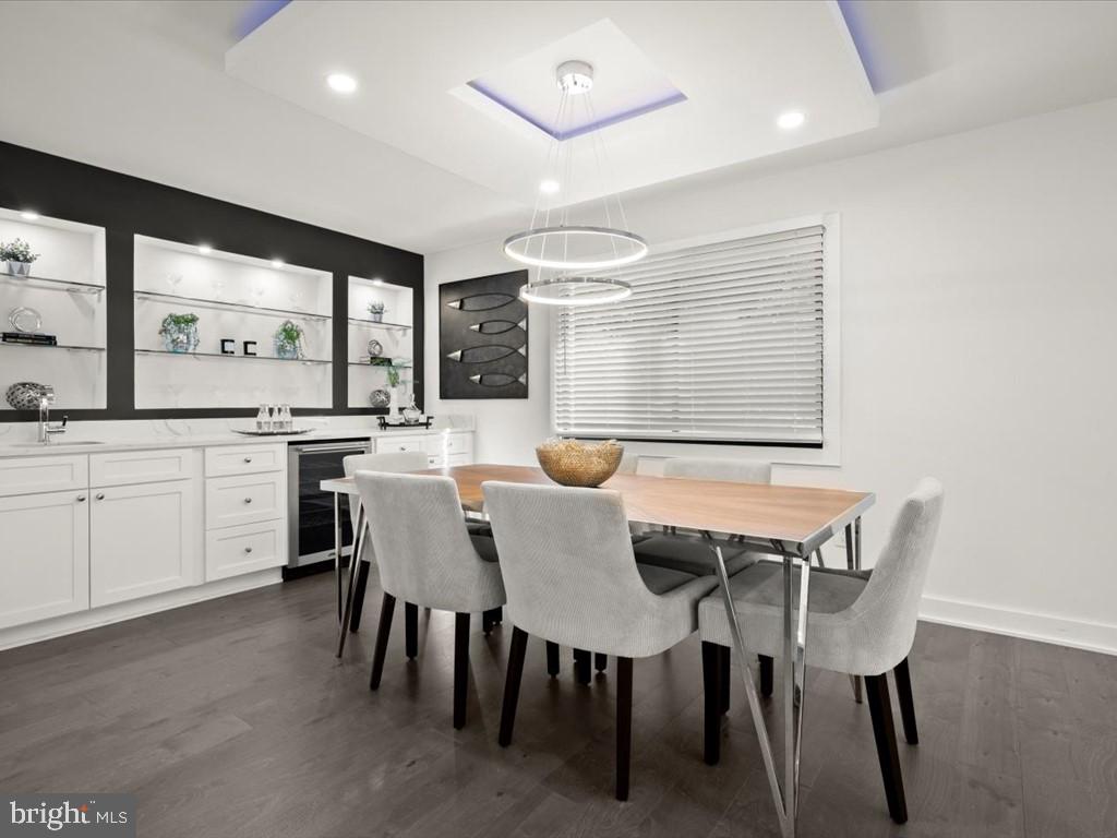 ALEXANDRIA KNOLLS - Residential