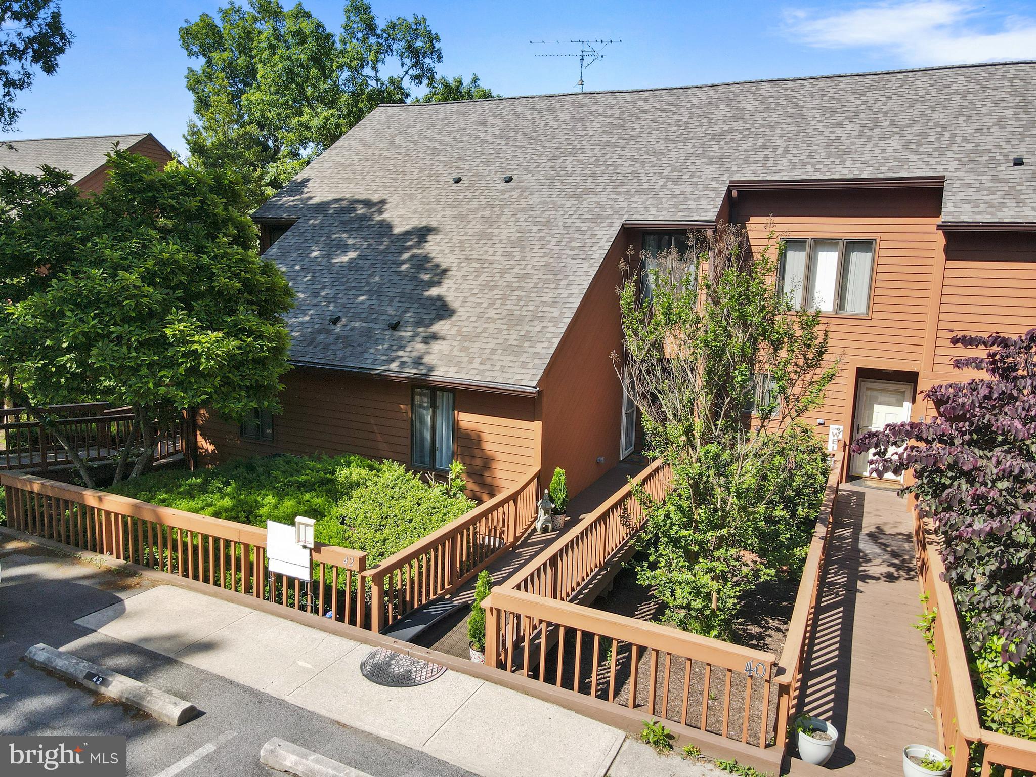 42 TECUMSEH TRAIL