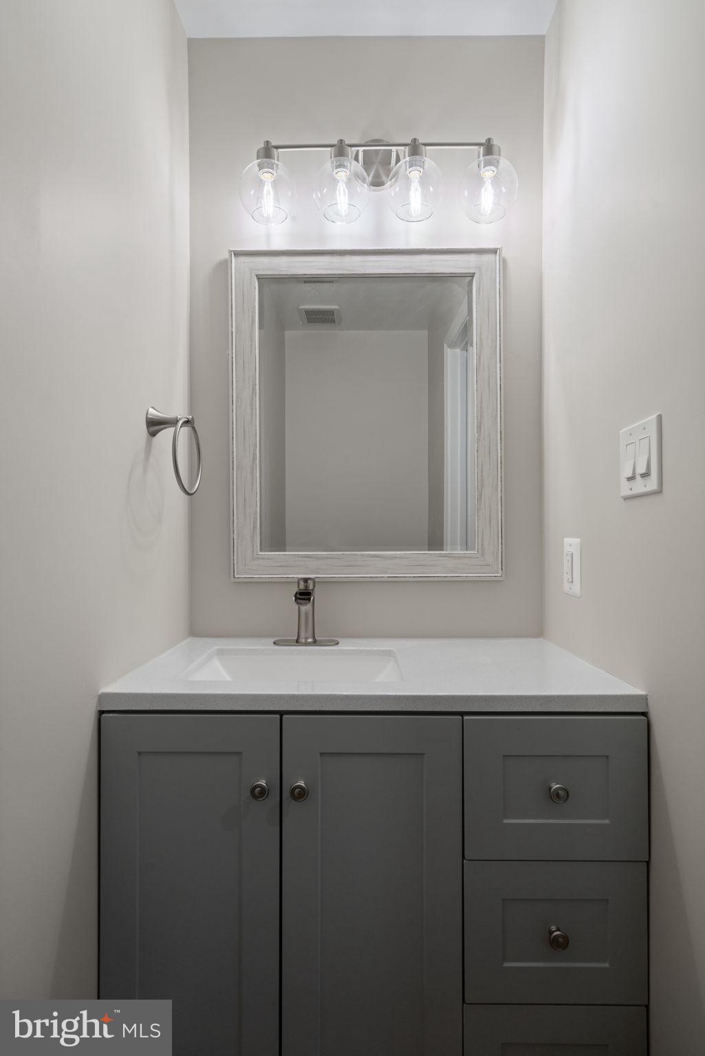 POTOMAC CROSSING - Residential Lease