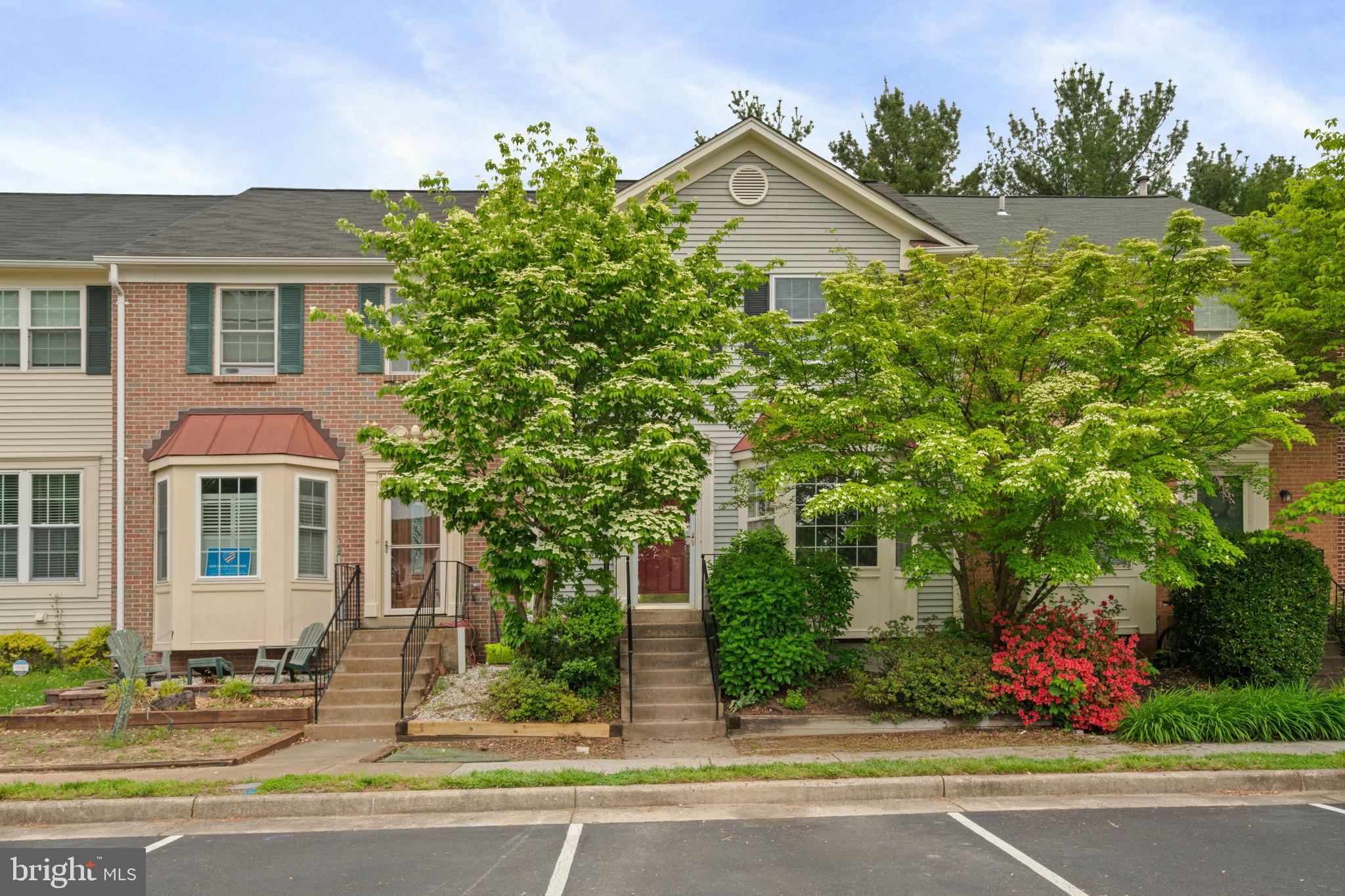 POTOMAC CROSSING - Residential Lease