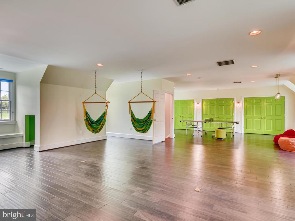 RUXTON/RIDERWOOD - Residential