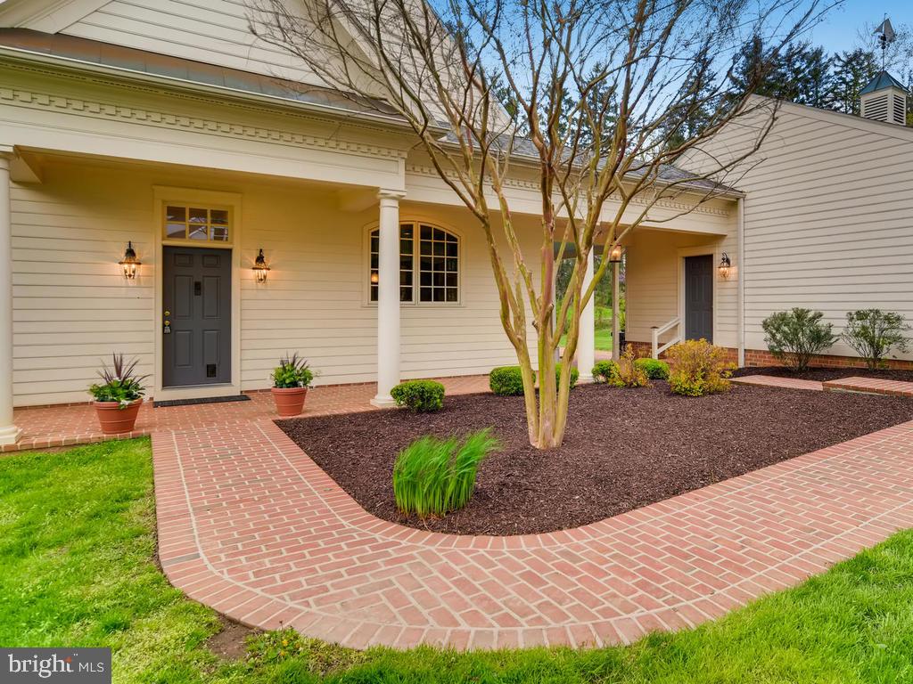 RUXTON/RIDERWOOD - Residential