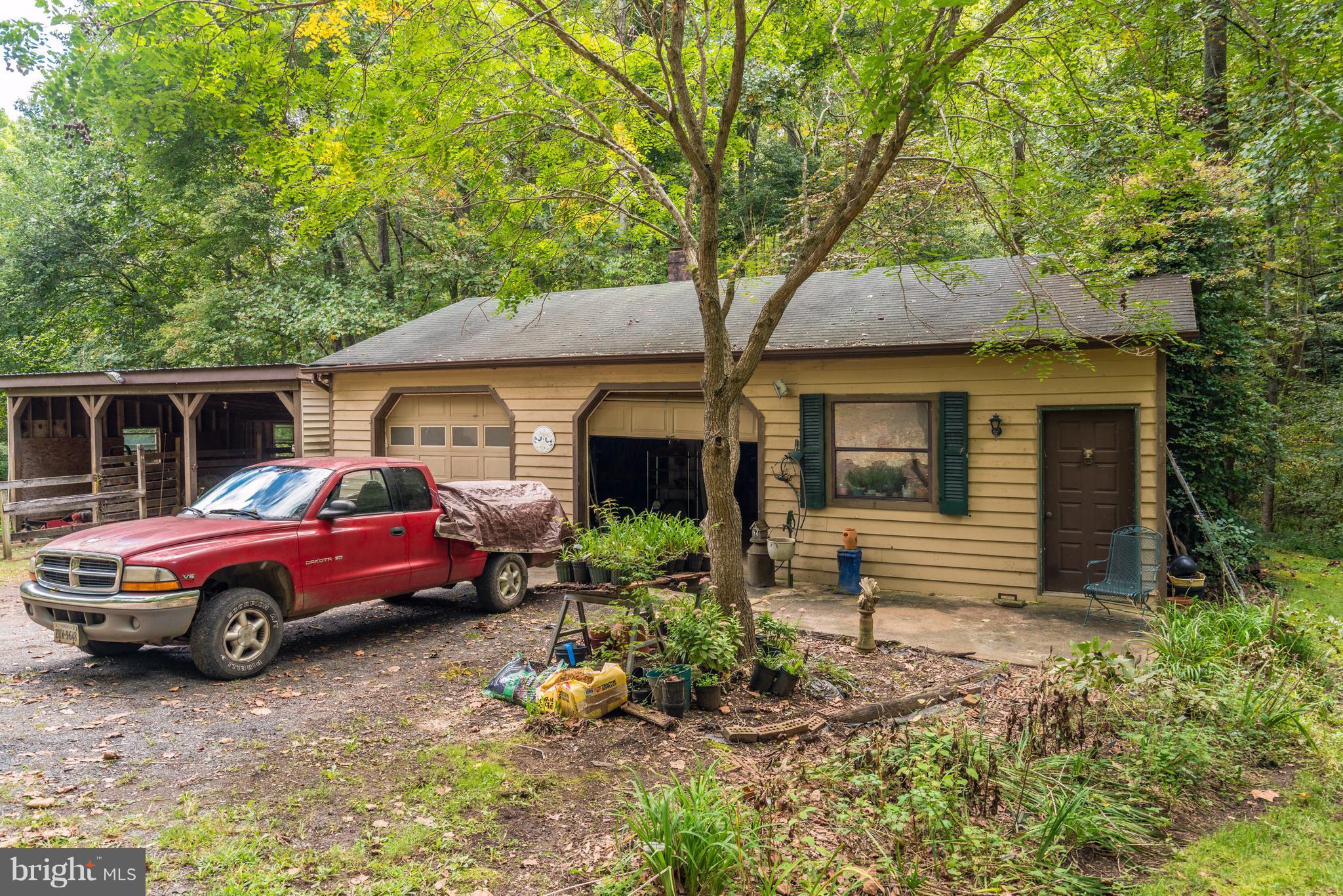 METES & BOUNDS - Farm