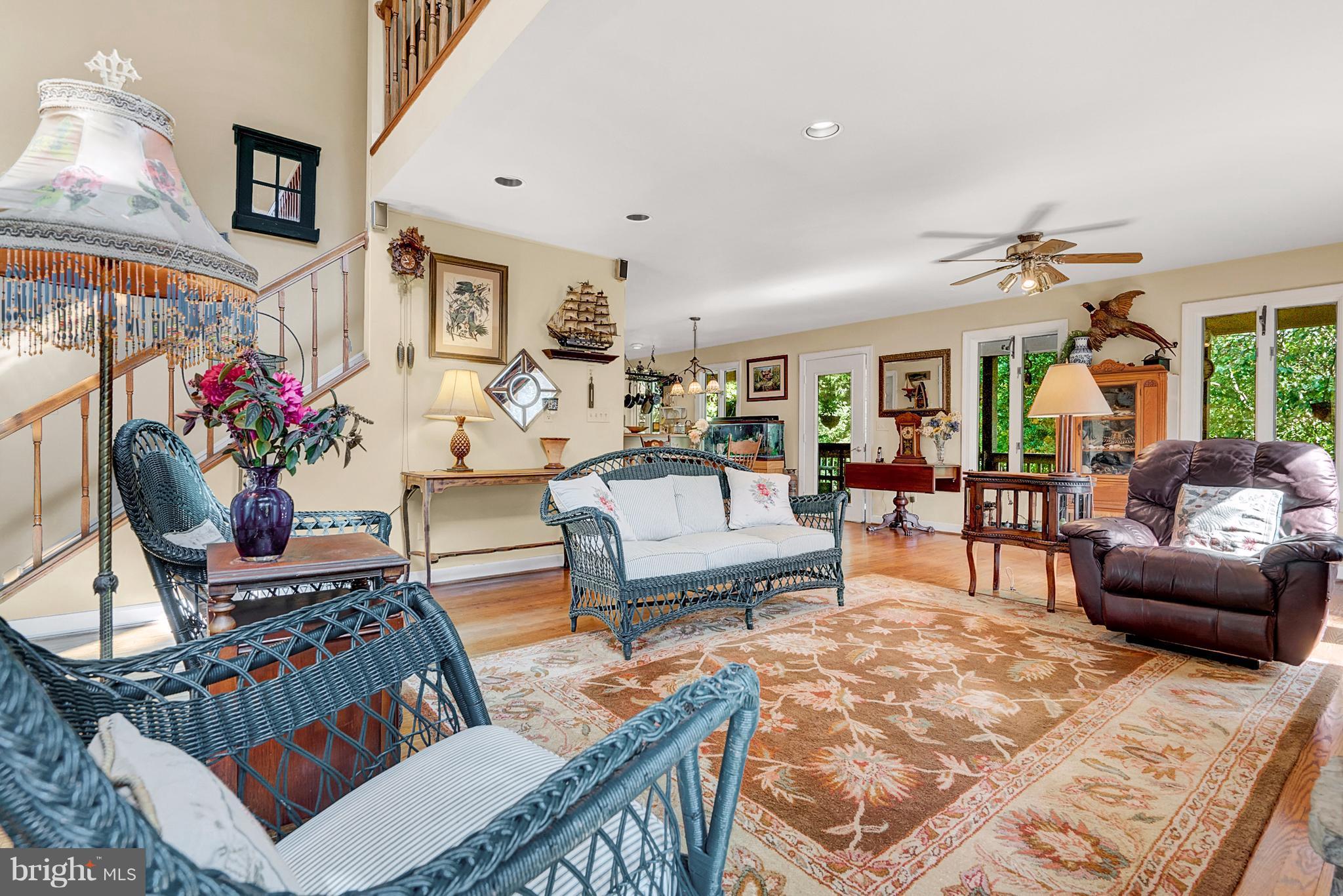 METES & BOUNDS - Farm