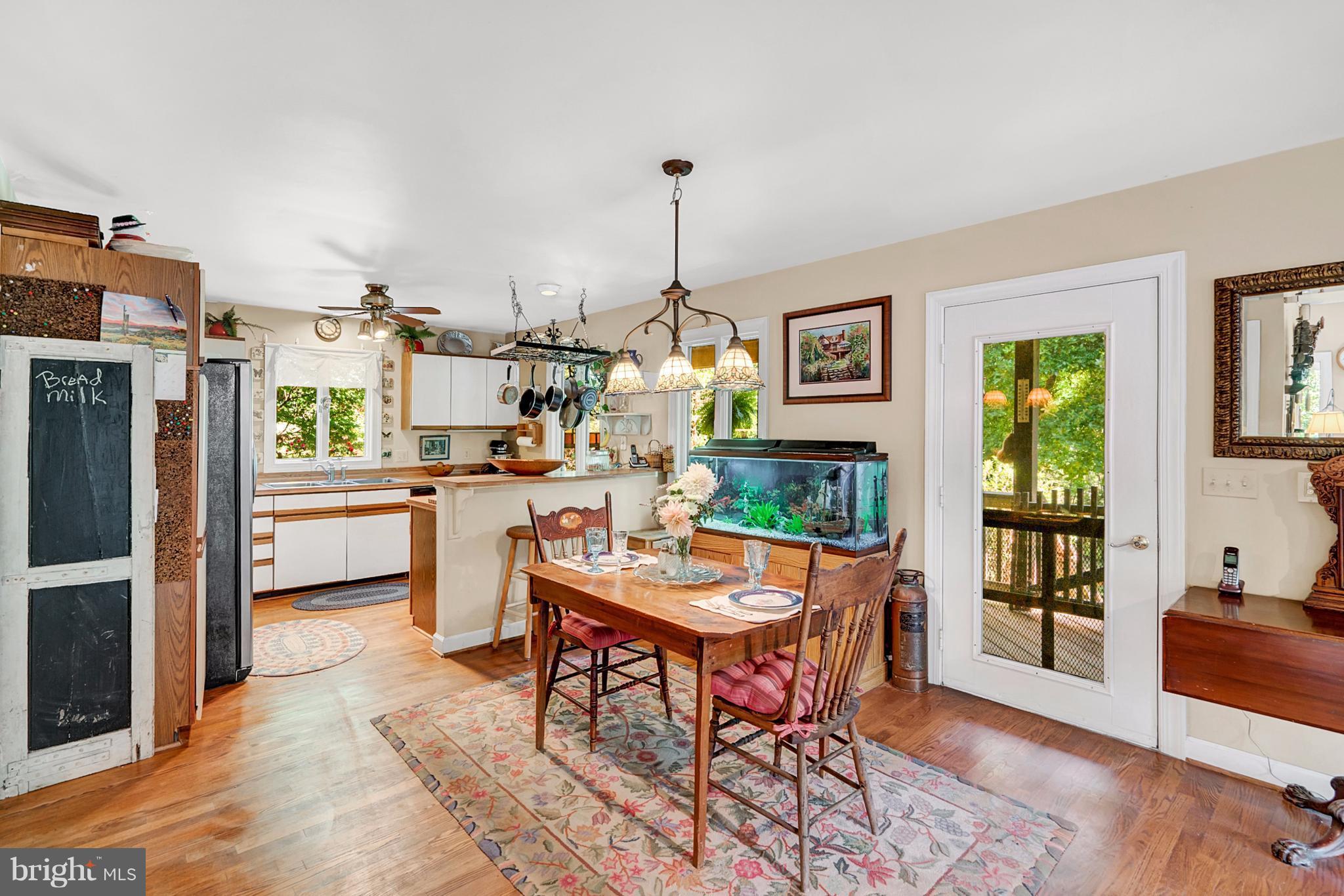 METES & BOUNDS - Farm