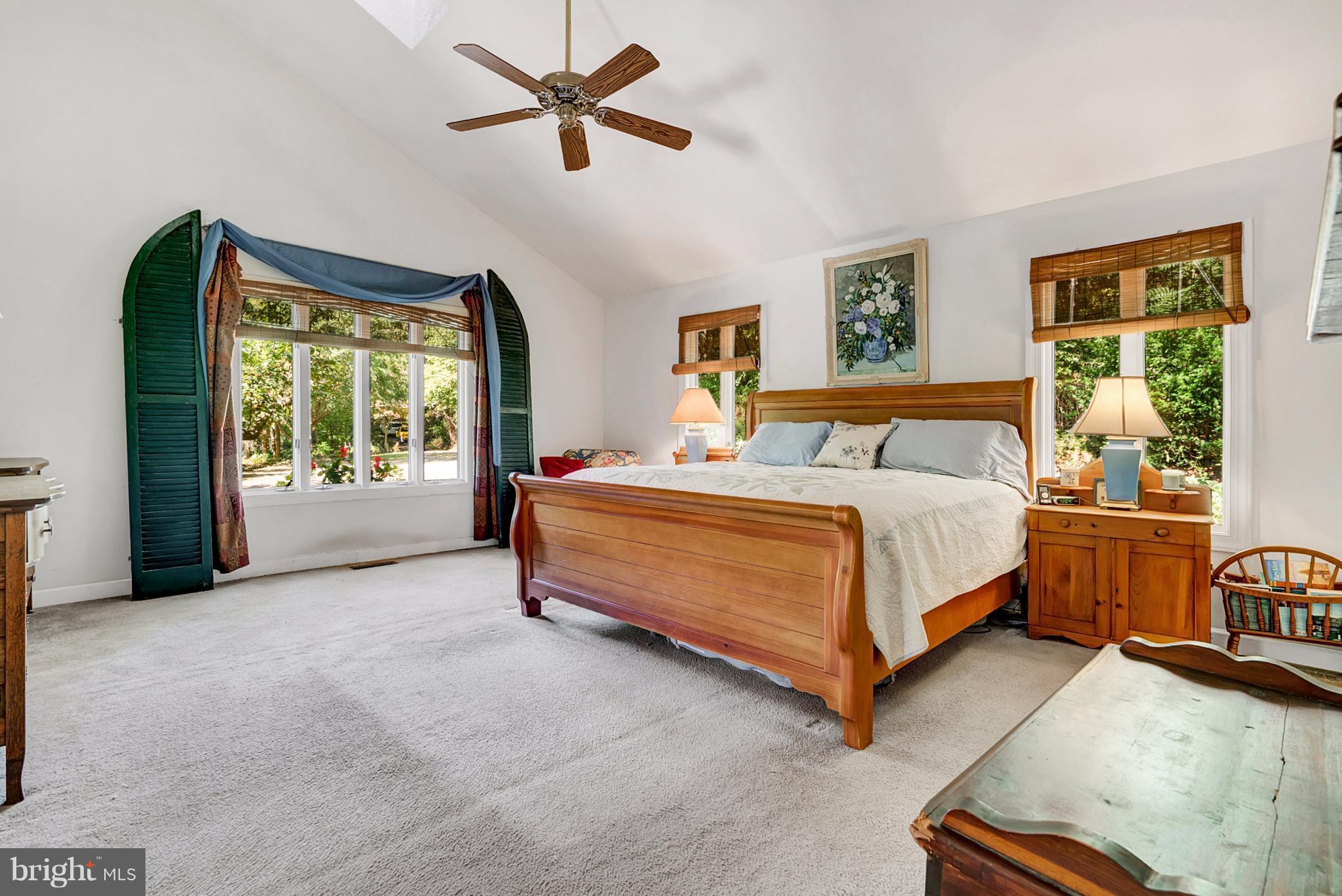 METES & BOUNDS - Farm