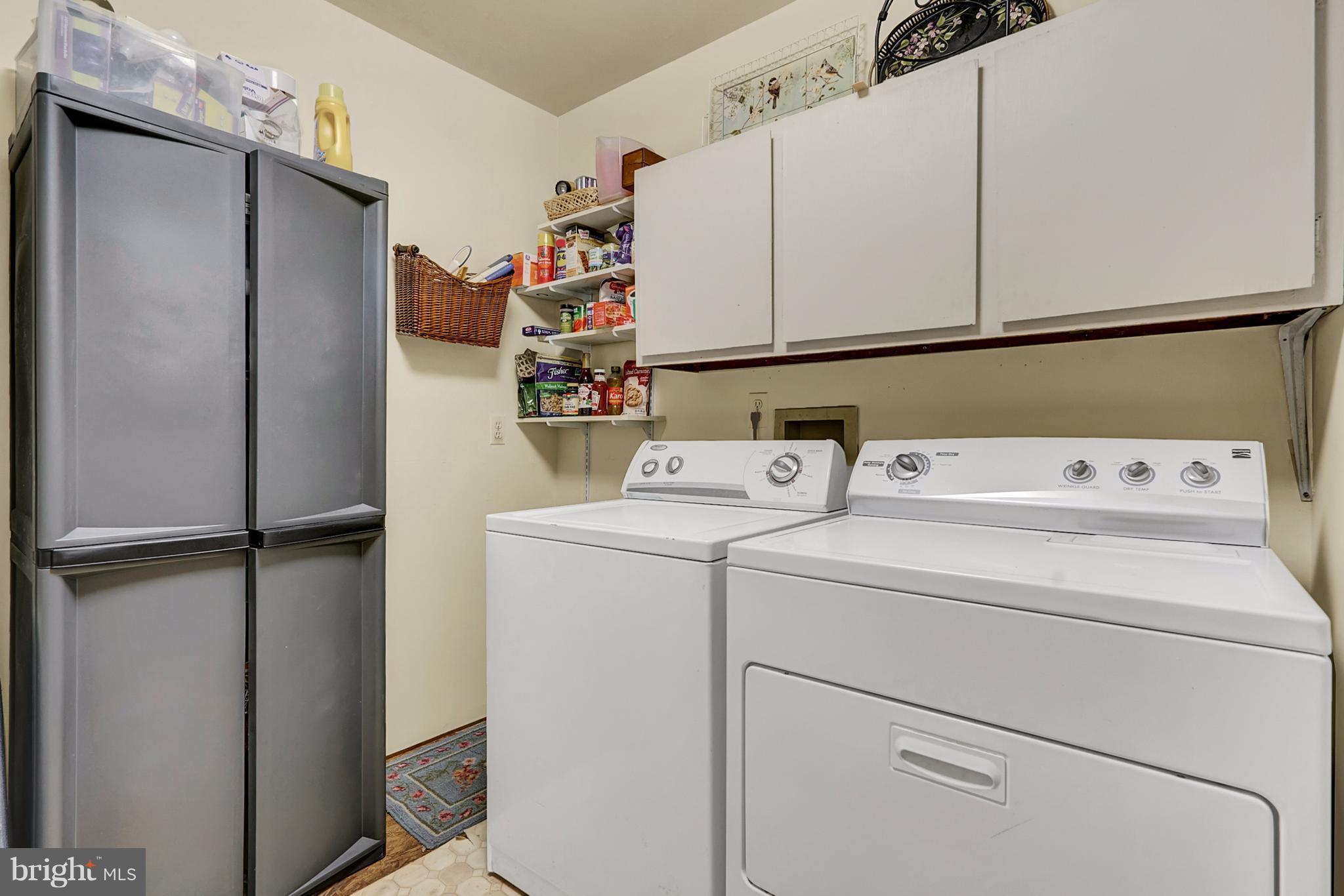 METES & BOUNDS - Farm