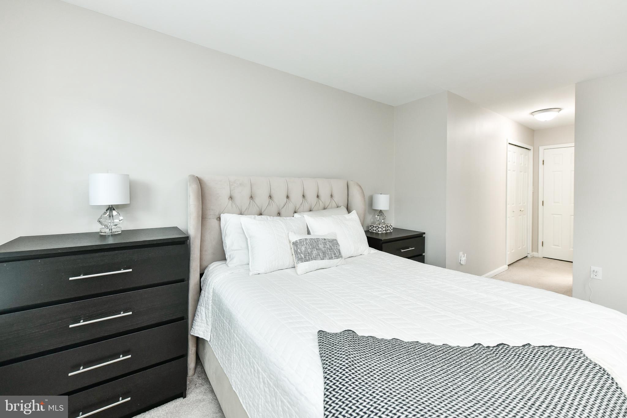 LIFESTYLE AT SULLY STATION - Residential Lease