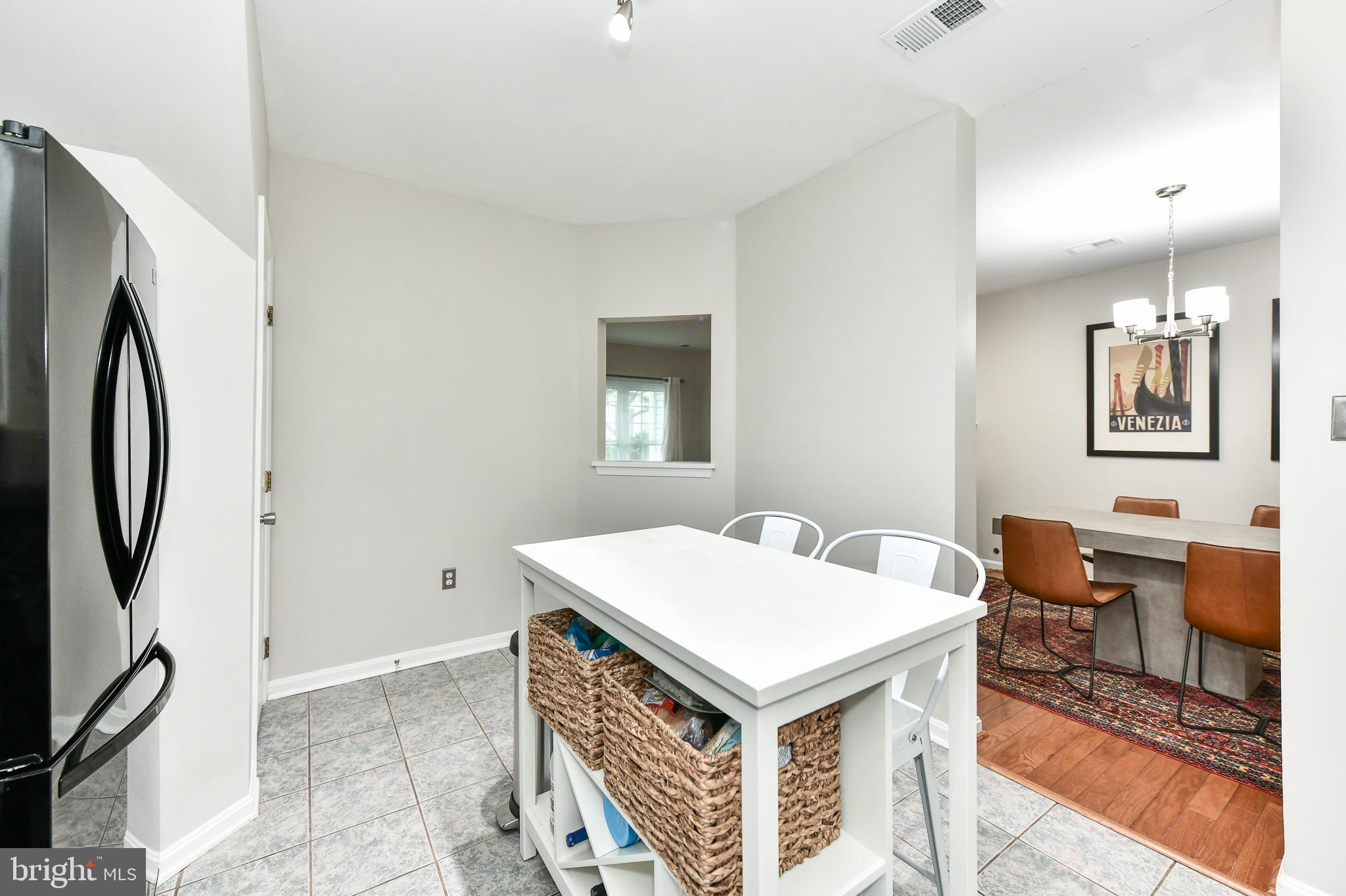 LIFESTYLE AT SULLY STATION - Residential Lease