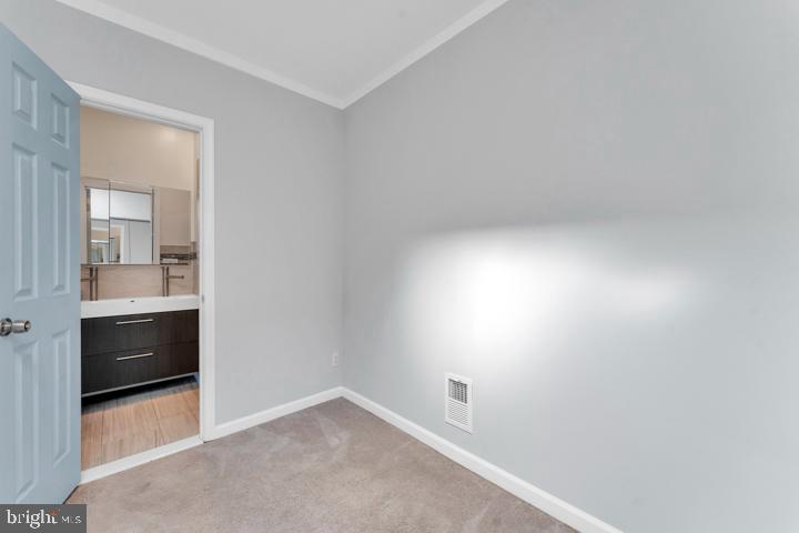 HIGHLANDTOWN - Residential