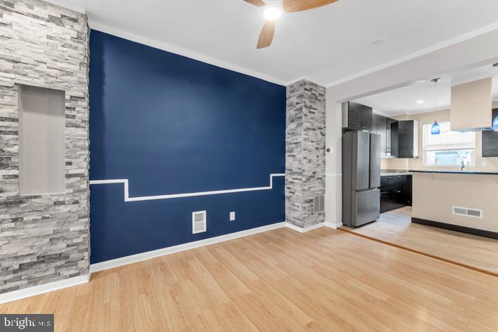 HIGHLANDTOWN - Residential