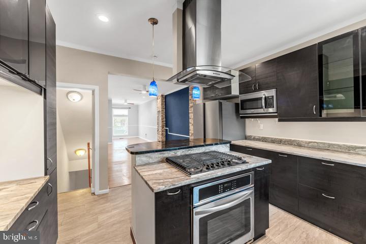 HIGHLANDTOWN - Residential