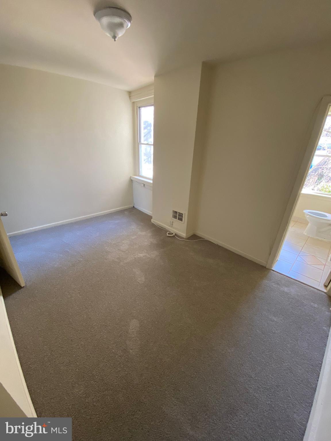 GERMANTOWN - Residential Lease