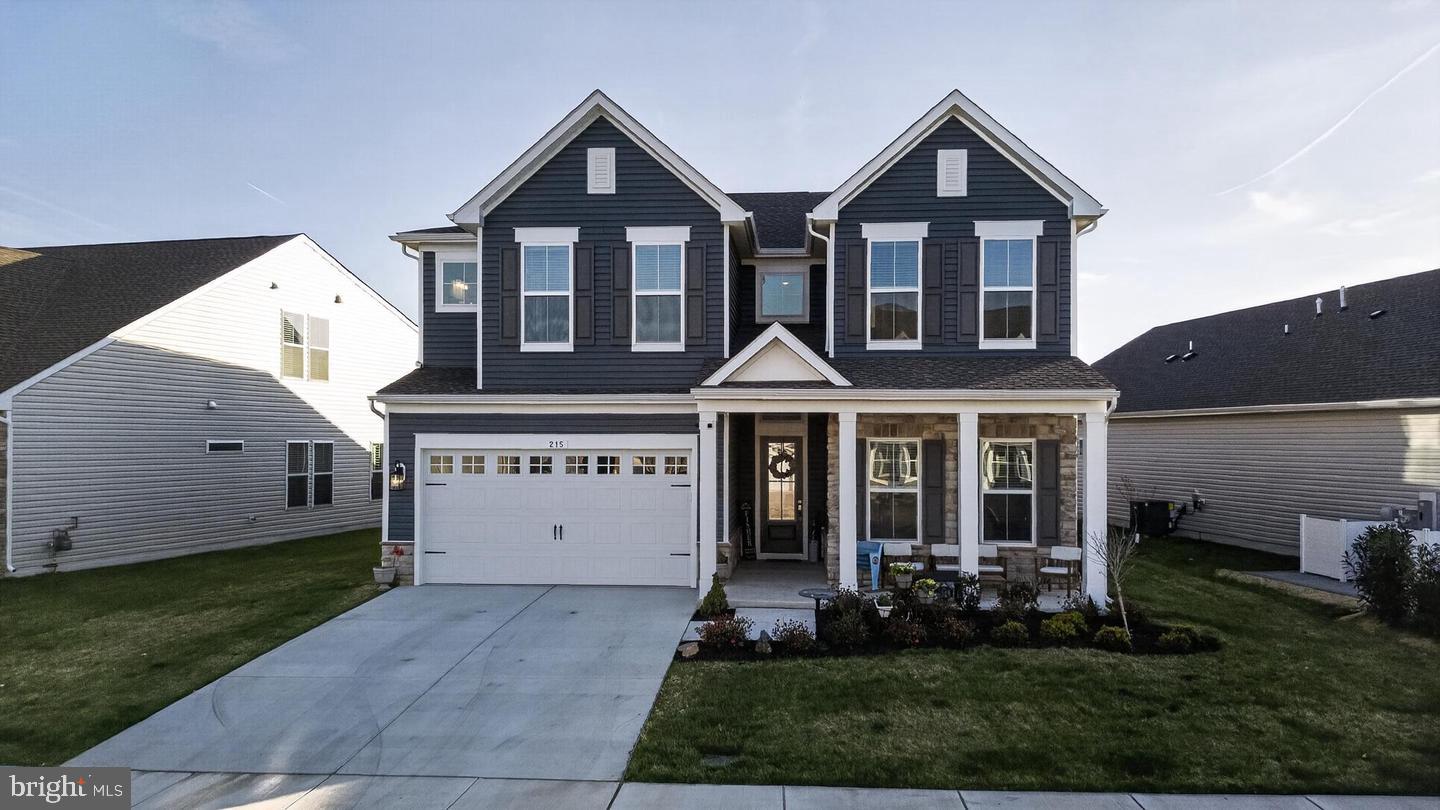 215 KINGFISHER LANE