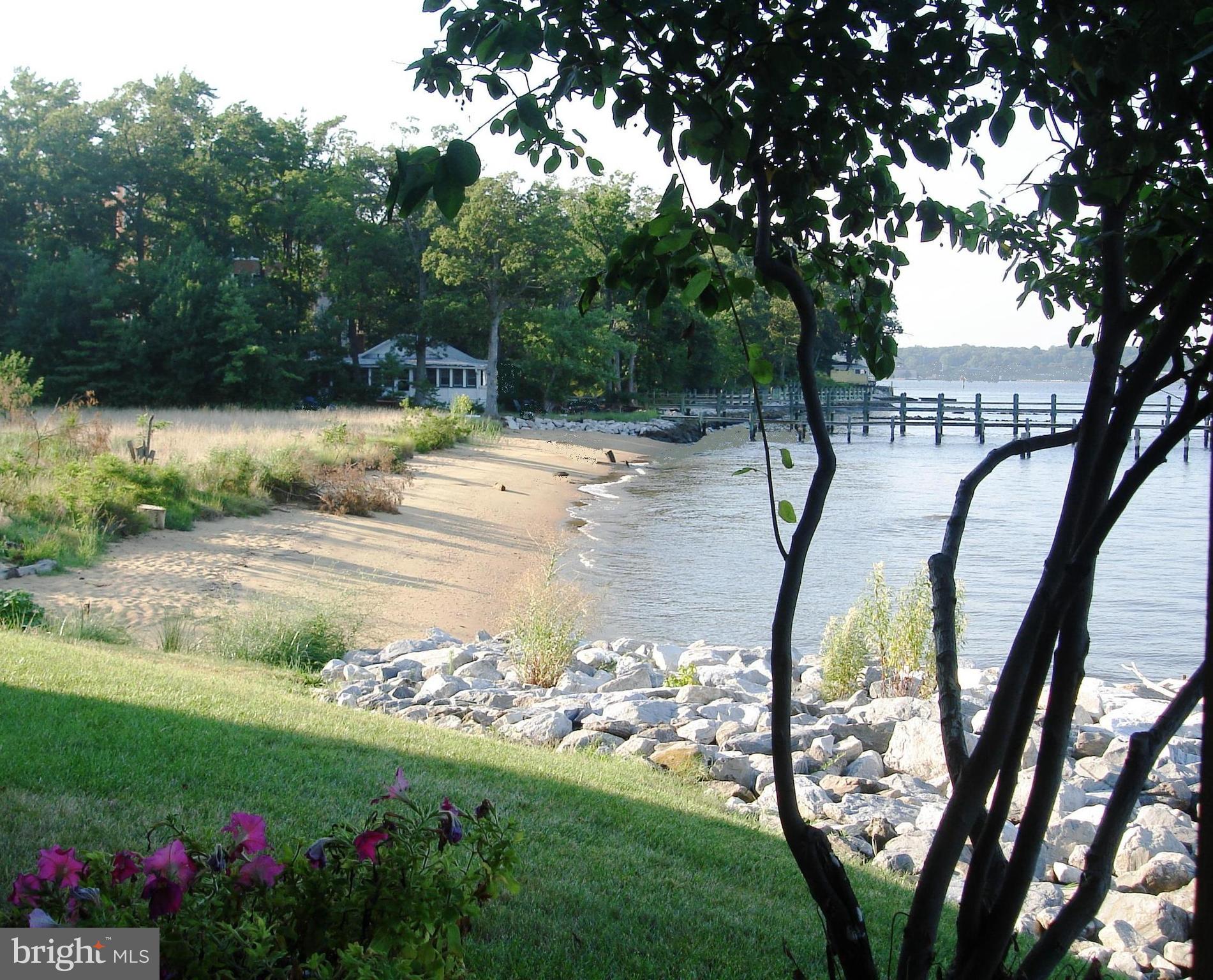 CHESAPEAKE HARBOUR - Residential