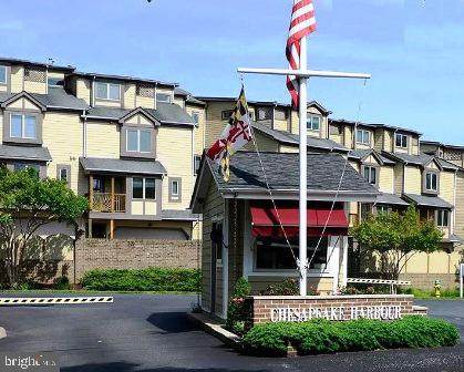 CHESAPEAKE HARBOUR - Residential