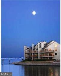 CHESAPEAKE HARBOUR - Residential