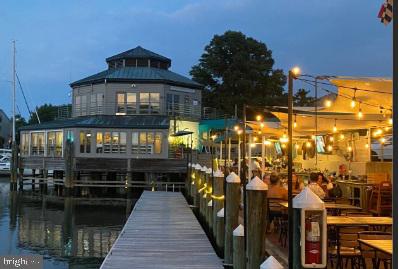 CHESAPEAKE HARBOUR - Residential