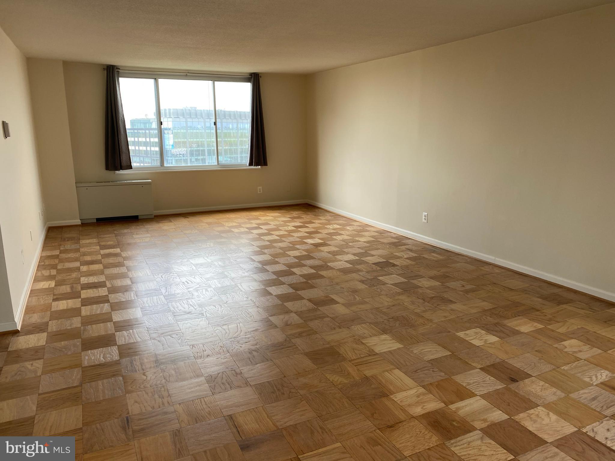 ROCKVILLE - Residential Lease