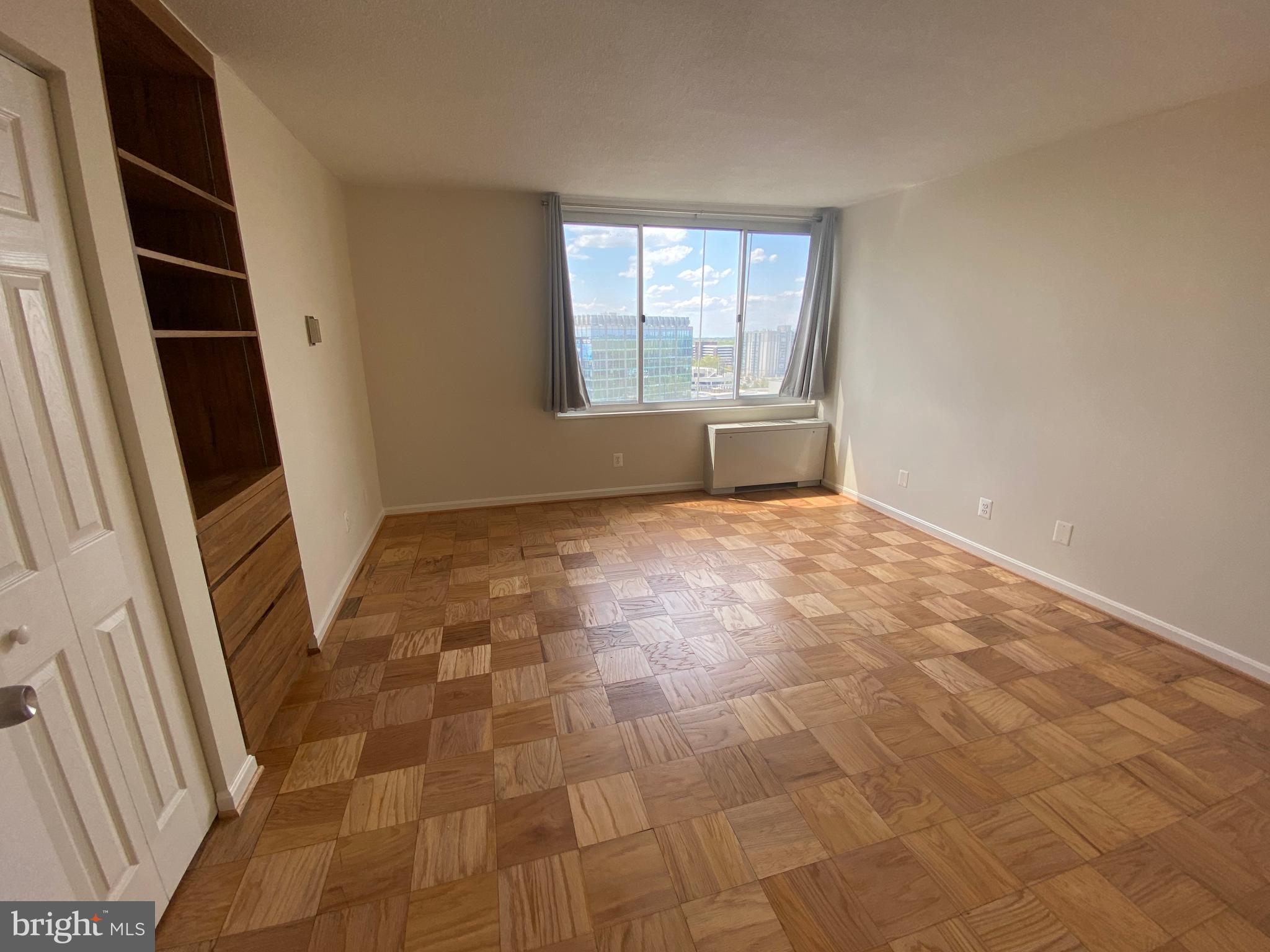 ROCKVILLE - Residential Lease