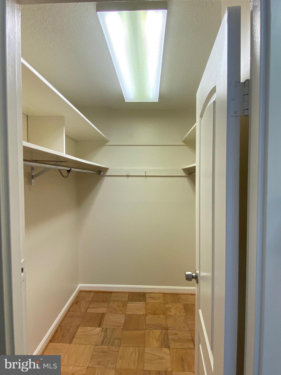 ROCKVILLE - Residential Lease