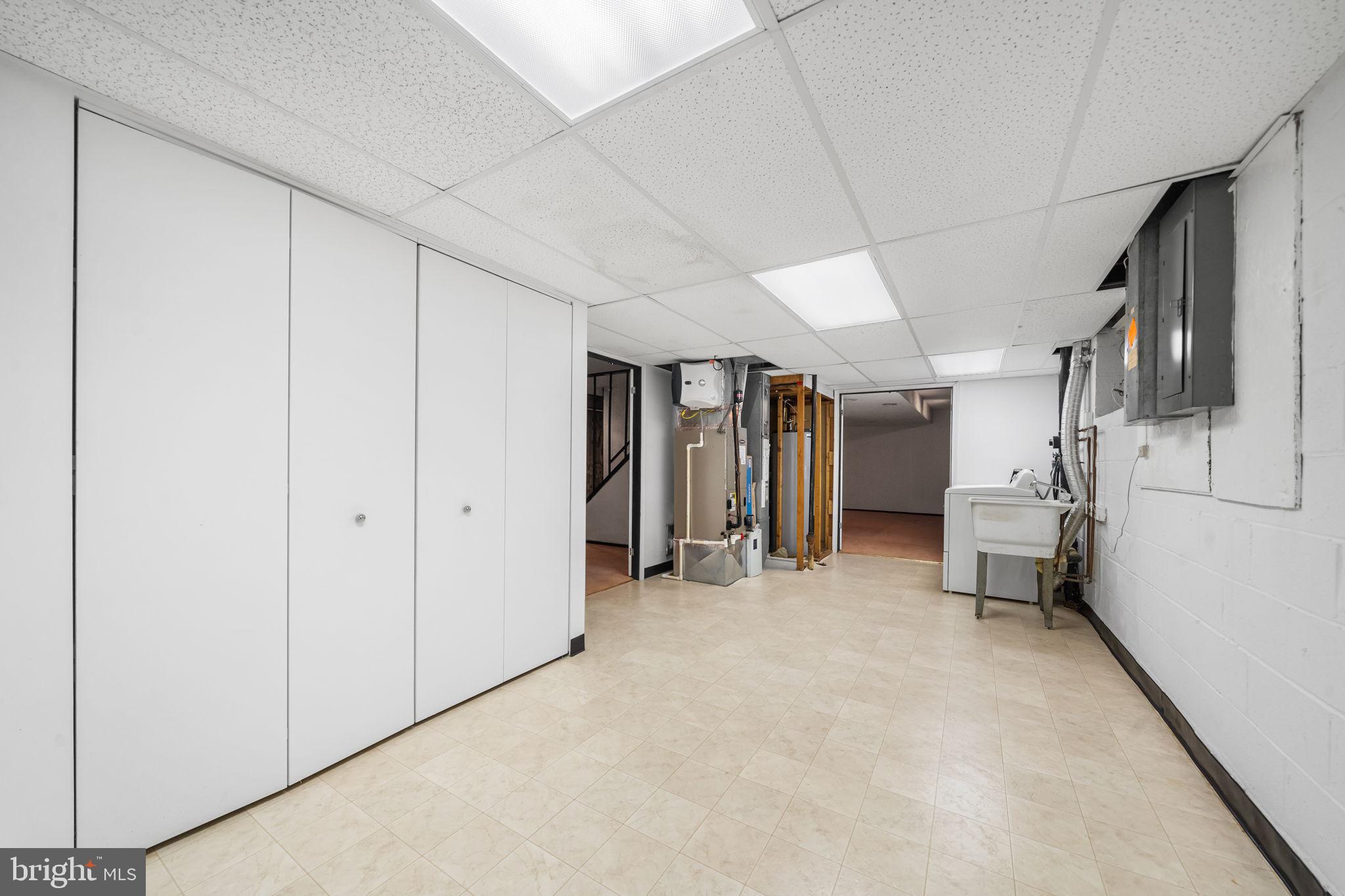 WAKEFIELD CHAPEL WOODS - Residential