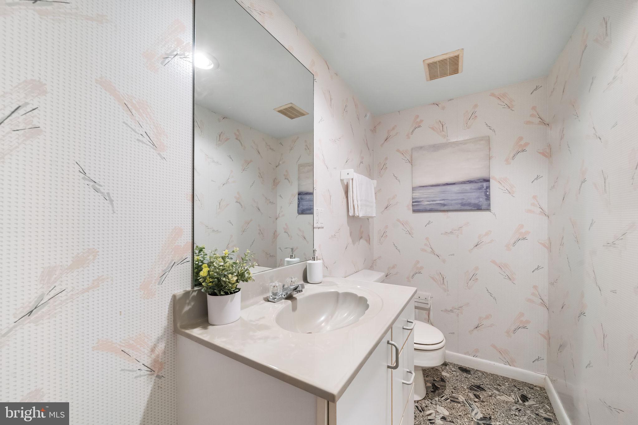 WAKEFIELD CHAPEL WOODS - Residential