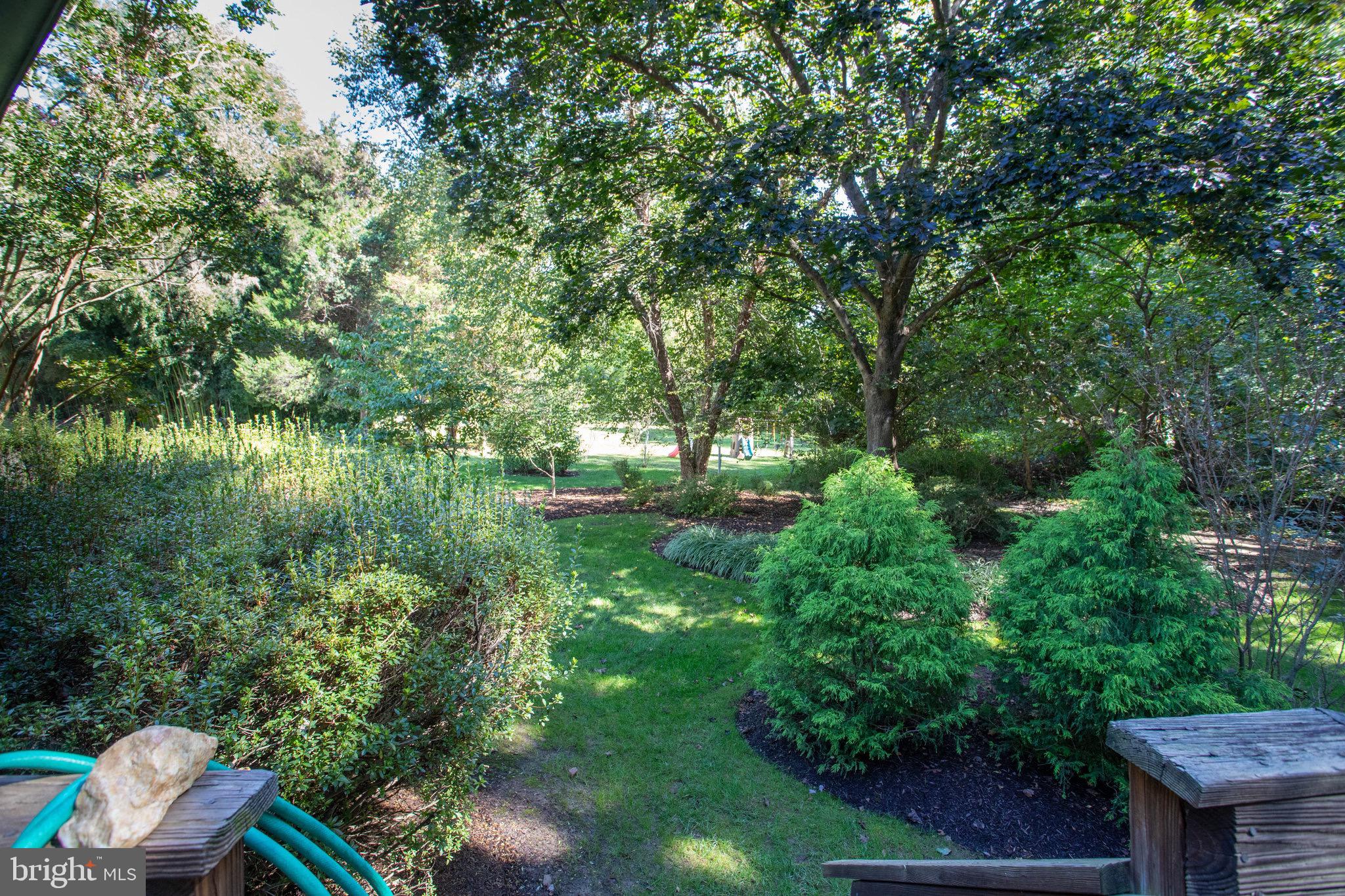 WAKEFIELD CHAPEL WOODS - Residential