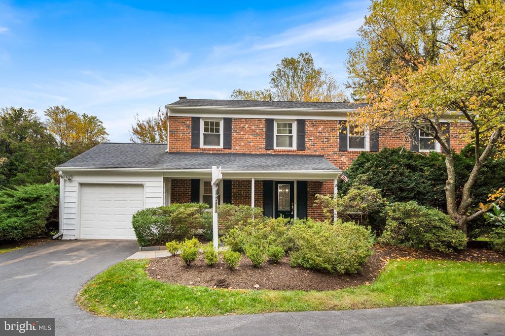 Photo of 8510 Ordinary Way, ANNANDALE, VA 22003 (MLS # VAFX2276230)