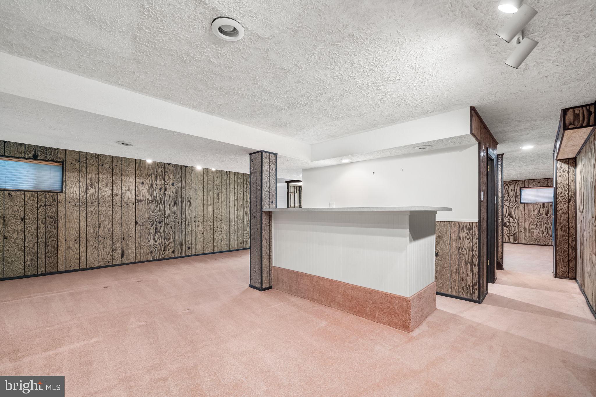 WAKEFIELD CHAPEL WOODS - Residential