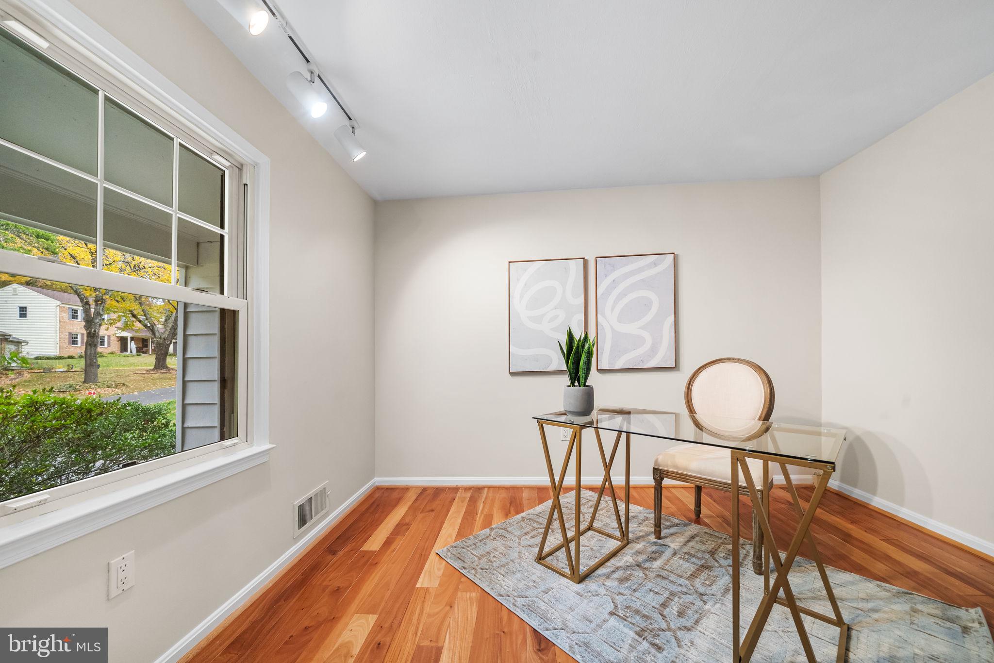 WAKEFIELD CHAPEL WOODS - Residential