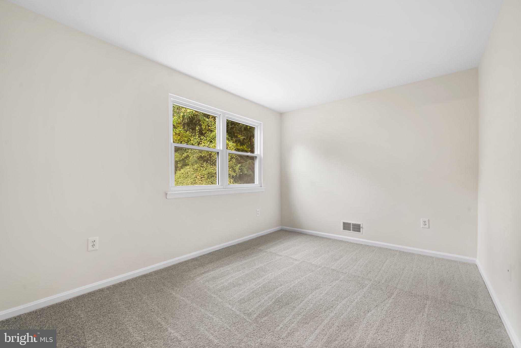 WAKEFIELD CHAPEL WOODS - Residential