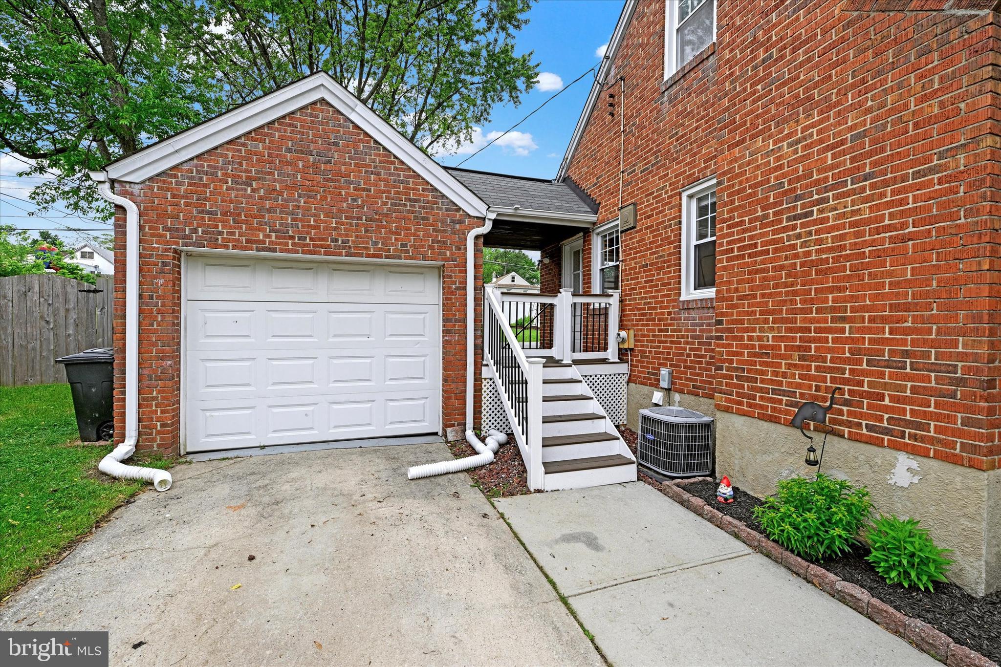 PARKVILLE - Residential